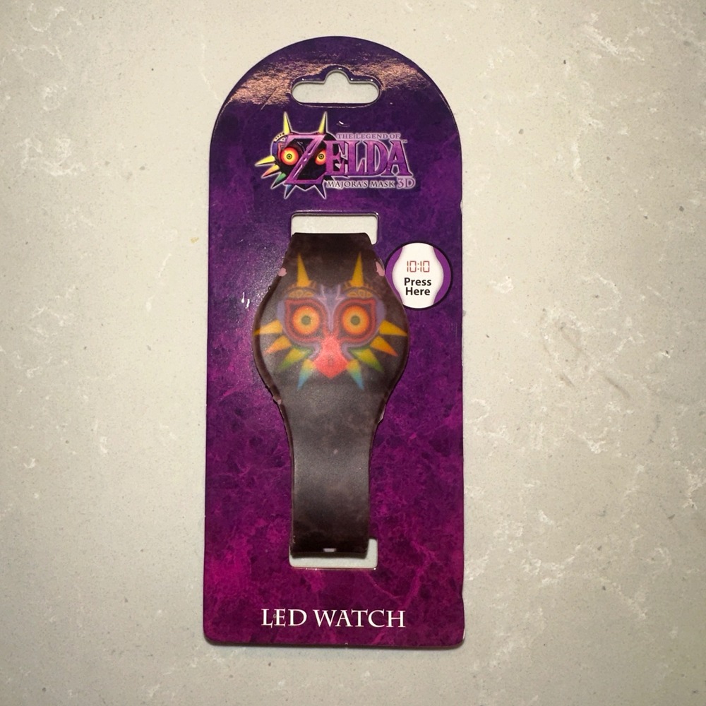 Legend of Zelda Majoras Mask 3D LED Watch Collectable Nintendo Video Game New